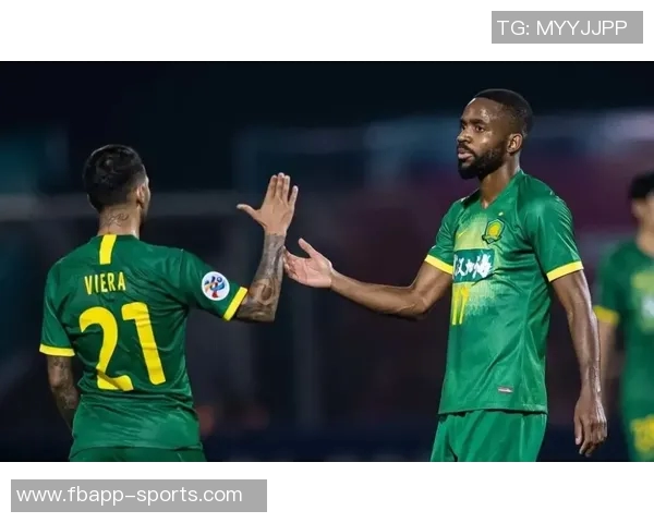 国安热身赛表现出色郝昱丞传射法比奥进球球队将赴泰国冬训