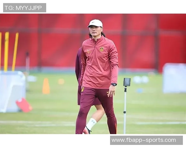 邵佳一强调国足热身赛质量期待与高水平球队较量提升实力